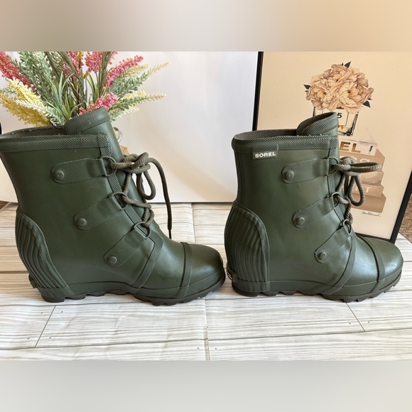 Sorel Women's Joan Wedge Rain Boots - Picture 6 of 9